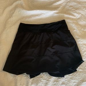 Lululemon Pace Rival Mid-Rise Skirt - Black Size: 2 Tall